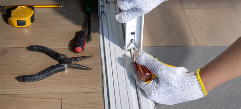 Sliding Glass Door Repair in Southchase Sliding Glass Door Repair in Southchase