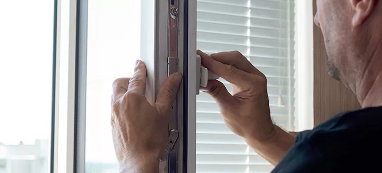 Lever Window Replacement Services in Southchase, FL