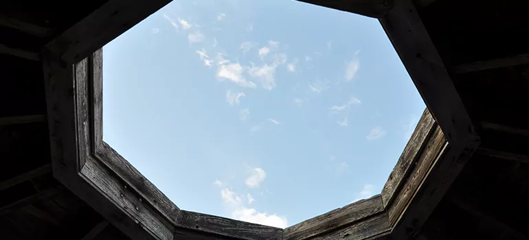 Octagon Window Installation Contractors in Southchase, FL