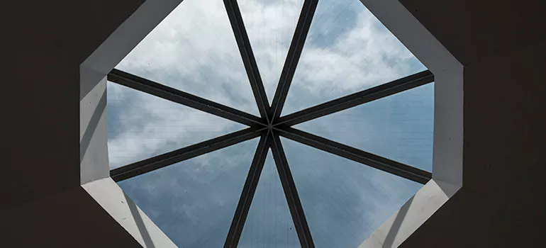 Octagon Window Designs For Homes in Southchase, FL